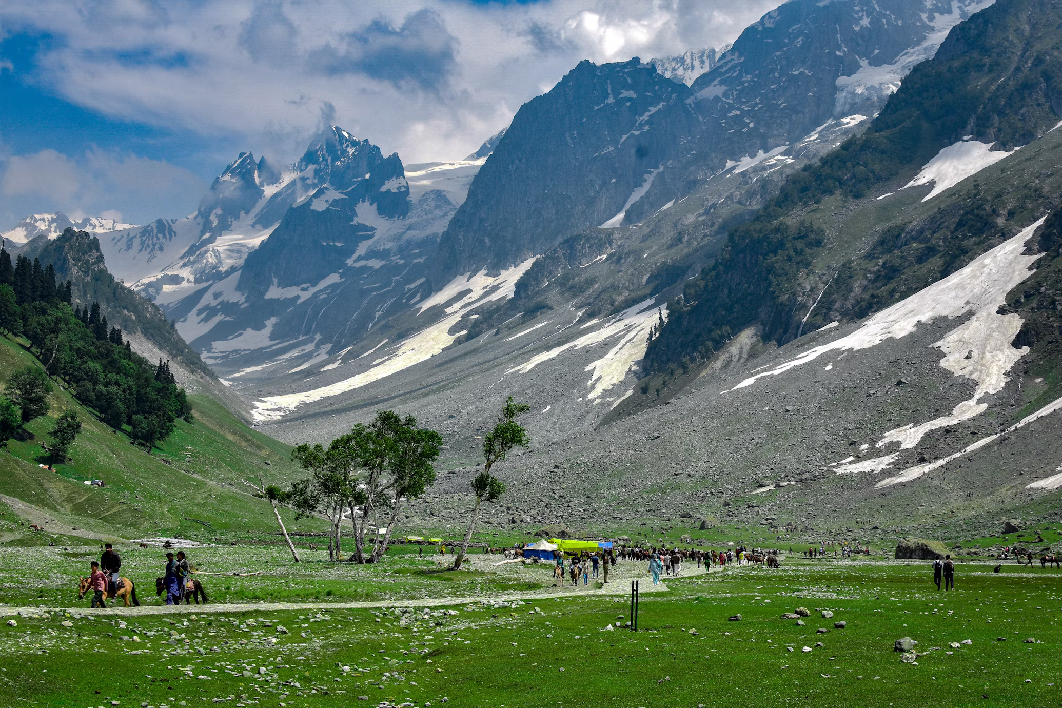 Kashmir Valley Paradise - Srinagar & Pahalgam